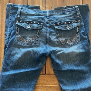 Kasandra Rock & Republic VTG bootcut studded embroidered blue jeans 8/32